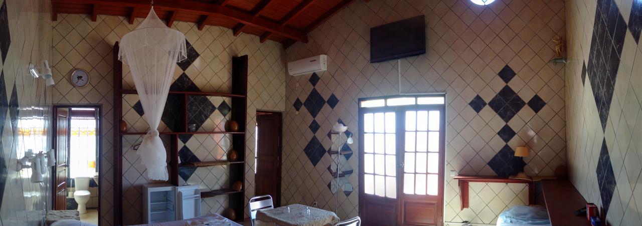 Villa Pistaches Grand-Bourg  Dış mekan fotoğraf
